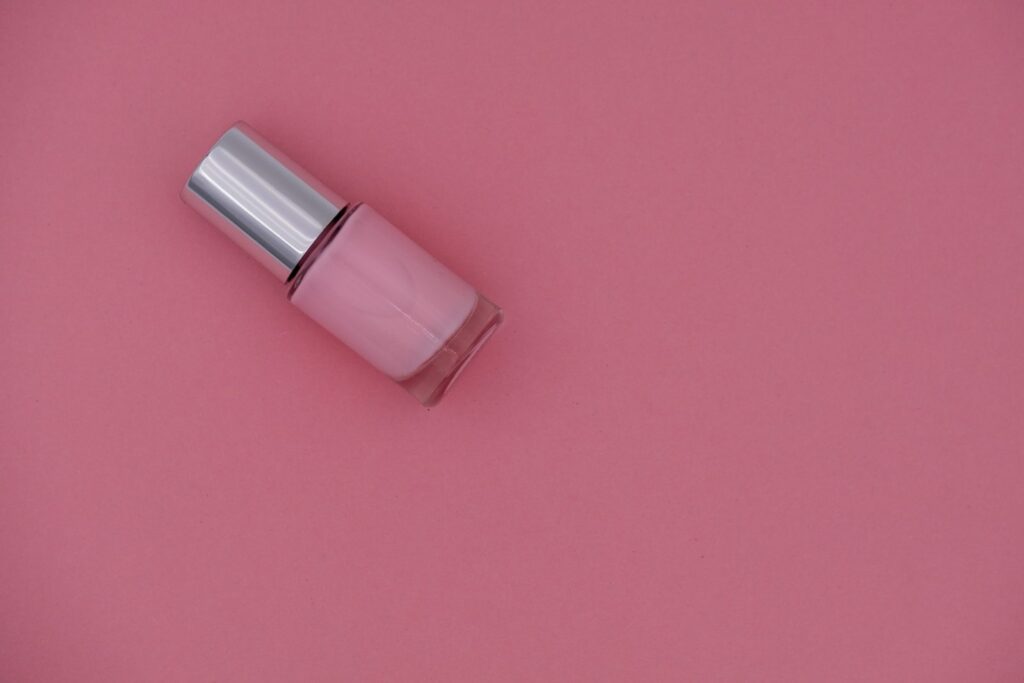 eveline-cosmetics-lak-na-nehty