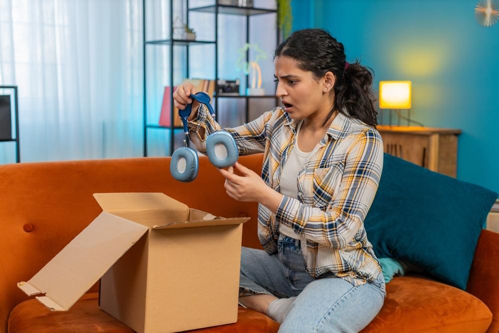 Velký počet zboží může značit i menší kvalitu. Zejména u dražších produktů je tak třeba ověřovat předem, případně kupovat na důvěryhodných webech (např. specializovaných na elektroniku).